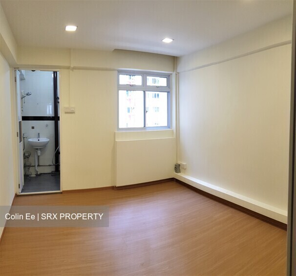Hougang Avenue 3 (D19), HDB Shop House #514813241